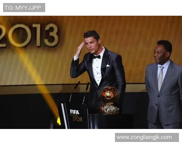 足球明星签约照全景展示珍藏版高清图片合集