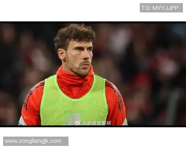 格雷茨卡的足球之路：从青涩少年到德甲明星的蜕变与成长